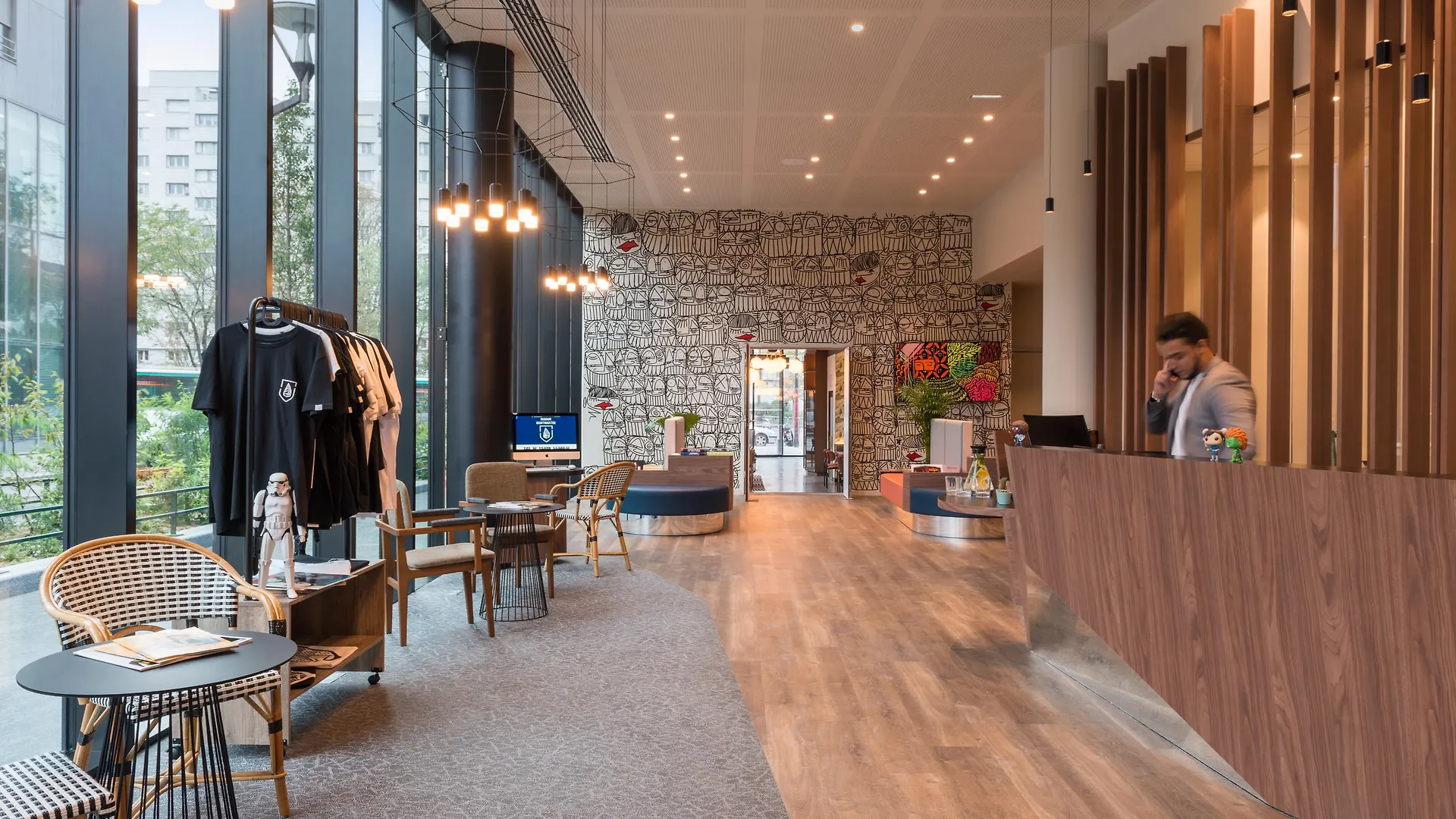 ****  The Originals Boutique, Hotel Maison Montmartre Paris Les Puces Franciaország